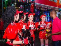 百威小姐姐,揭秘啤酒界的魅力女神